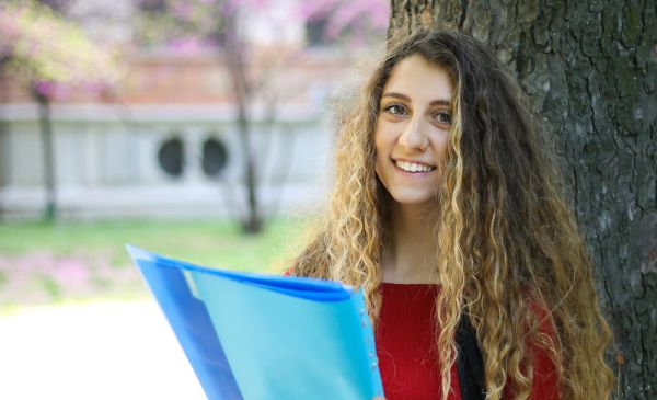 חולמת להיות מורה? כך תבחרי היכן ללמוד