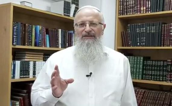 הרב אליהו: איך פותרים את המחלוקת עם הטייסים?