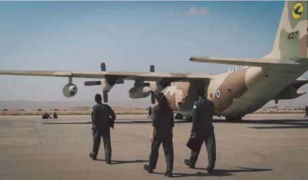 טייס במיל' נגד מכתב הטייסים: "אל תכניסו פוליטיקה לצבא"