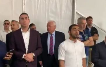 השלים מניין: אורח מפתיע בתפילת מנחה ברמת הגולן