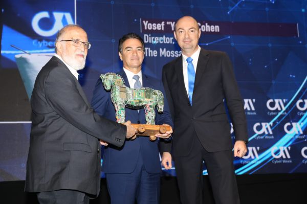 ראש המוסד: "אנו מוקפים באינטרנט ולכן פגיעים יותר"