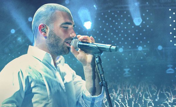 עקף את עומר אדם: זה הזמר הכי מושמע בישראל