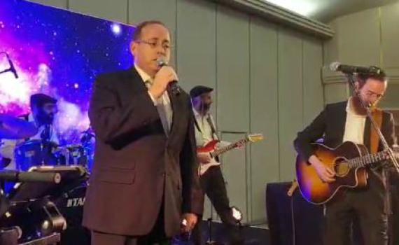 צפו: הופעה מפתיעה בטקס מצטייני השירות הלאומי