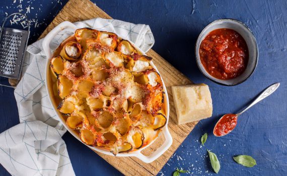 טעים להכיר: קנלוני חגיגי במילוי גבינות לשבועות