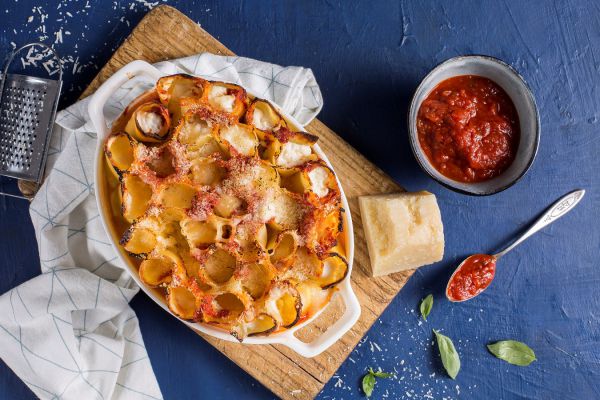 טעים להכיר: קנלוני חגיגי במילוי גבינות לשבועות