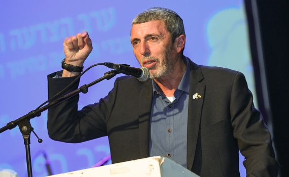 הממשלה אישרה את מינויים של פרץ וסמוטריץ' לשרים