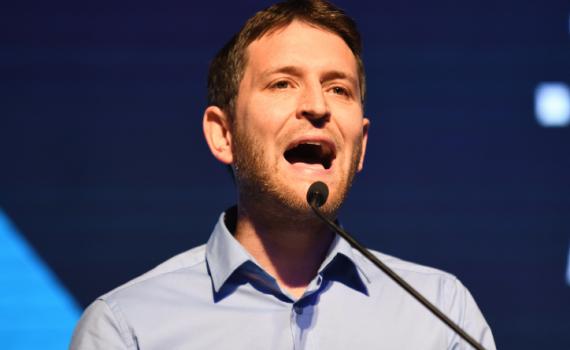 בכיר בבית היהודי על יאיא פינק: "סרוג להשכיר"