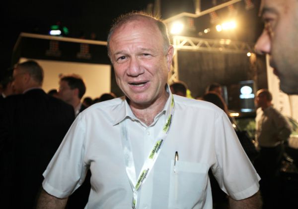 "היו לו 14 ילדים": שטרסלר צייץ ועורר זעם ברשת