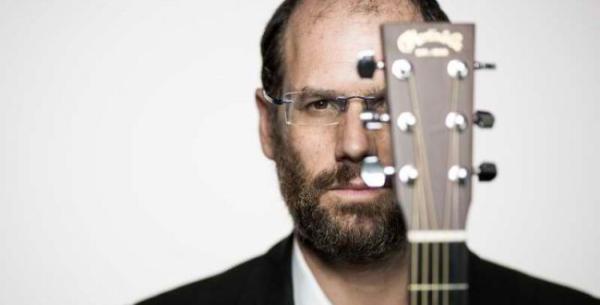 שר לעם: אהרן רזאל משיק קליפ חדש. צפו