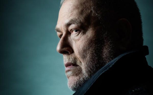 לאחר מצעד החיים והמשואה: פוליקר בשיר חדש