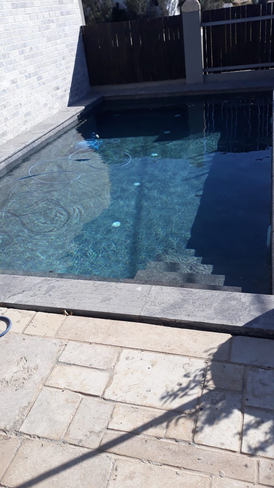 פעוט בן 3 טבע בבריכה בנתניה, מצבו אנוש