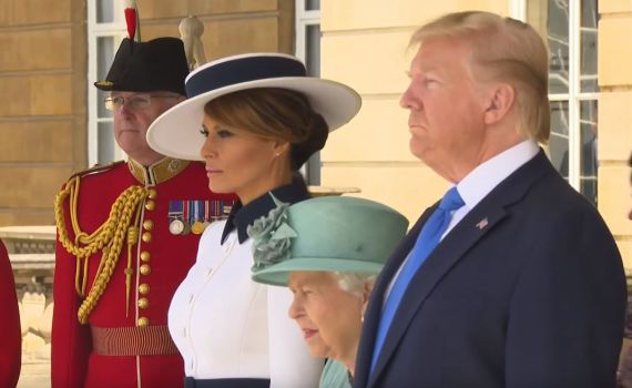 המחווה המרגשת של מלניה טראמפ לממלכה הבריטית