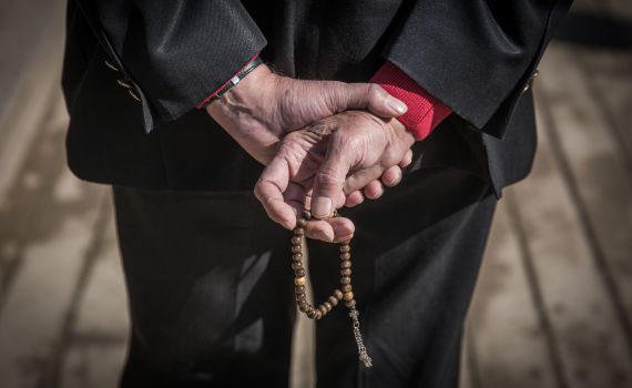 לינץ' ברובע הארמני; 60 צעירים תקפו 3 יהודים