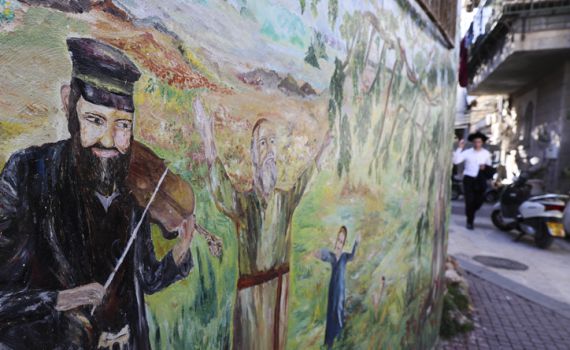 יוגה, שירה ומשחק – איך משלבים עם בניין רוחני?