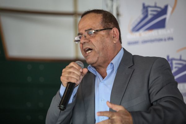 שר התקשורת איוב קרא התפטר מהממשלה