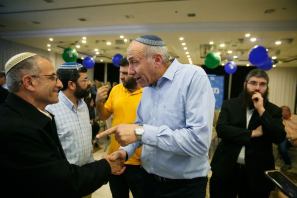 היועץ של יוגב על בנט: "אני מבין שאתה שוב בלחץ"