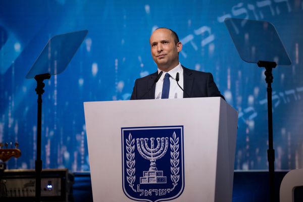 לתקן את הסיטואציה | להחזיר את בנט הביתה