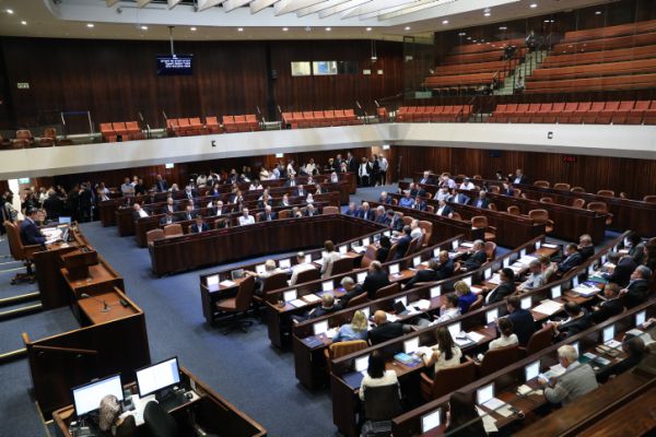 ללא אישור הכנסת: נתניהו יוכל למנות את הרב רפי לשר