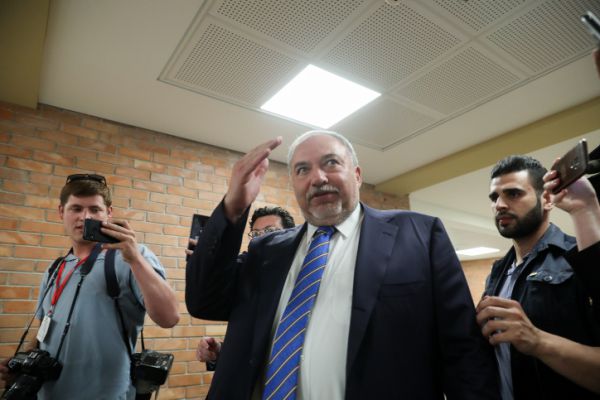 "מי שיגיד שהתקיימה פגישה בוינה יתבע"