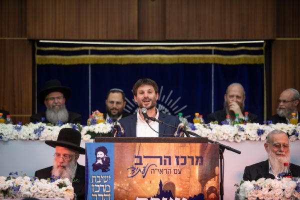 המבחן של סמוטריץ'? חרף ההצתות יורחב לעזה הדייג