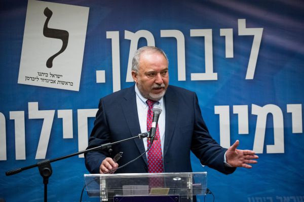 ליברמן: "קבלנו עוד הוכחה שנתניהו נכנע לחרדים"