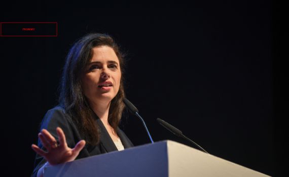 איילת שקד לפעילים: "בשבועיים הקרובים אחליט"