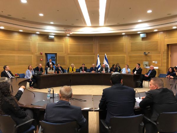 נתניהו דחה את מינוי שרי החינוך והמשפטים