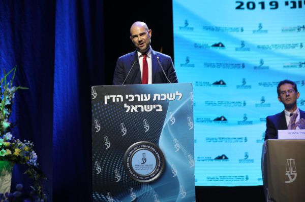 "הרשות השופטת היא הפחות דמוקרטית"