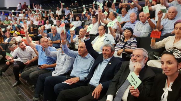 האם הרב אלי בן דהן חזר באמת לבית היהודי?