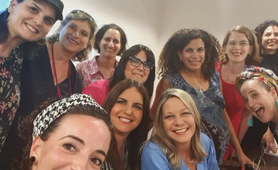 "אי של שפיות": היוזמה הנשית של עידית סילמן