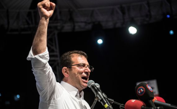 ראש עיריית איסטנבול חוגג: "שמנו סוף לדיקטטורה"