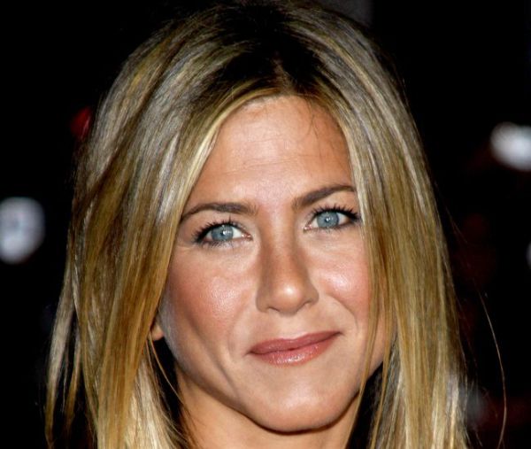 כוכבת "חברים" הפתיעה עם בשורה על פרק איחוד