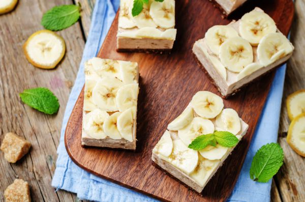 הקינוח המושלם לשבת: מתכון קל לבלונדיז בננה