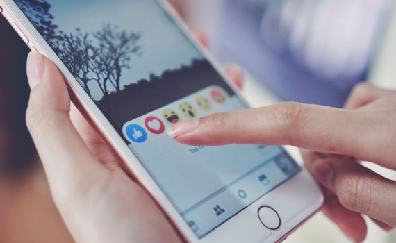 בקרוב בפייסבוק: דרך חדשה להגיב במהירות לפוסטים