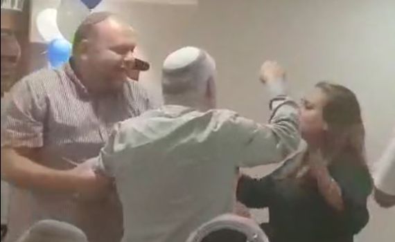 הזעם על הרב פרץ • מאיר אינדור מבהיר: "לא לבזותך באתי"