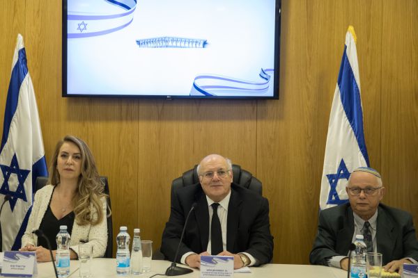 הכל ייגמר מחר: החל מרתון הגשת הרשימות לכנסת