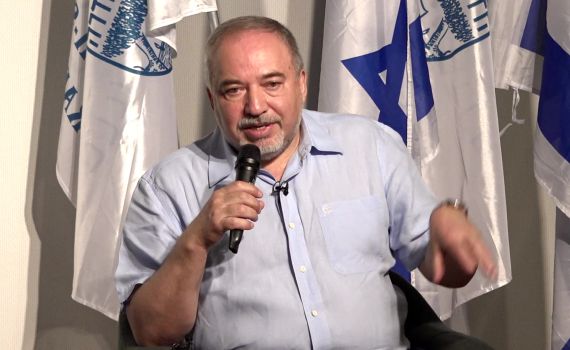 ליברמן: "לא פוסל את ראש הממשלה נתניהו"