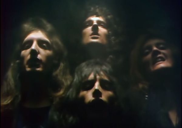 מיליארד ראשון: להקת 'קווין' עושה היסטוריה ביוטיוב