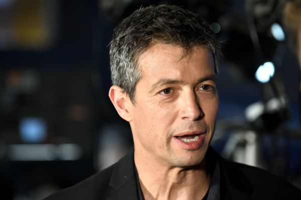 הנדל תוקף: "אנרכיה, רואים במשטרה שק חבטות"