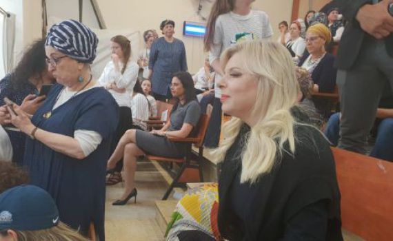 שרה נתניהו לאשתו של הרב רפי: אל תוותרו לאיילת שקד