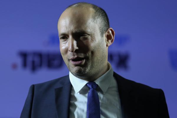 ההתחממות ביחסים: נתניהו מכוון למנות את בנט לשר