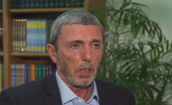 הצביעו: האם חייבים אדם דתי בראשות הבית היהודי?