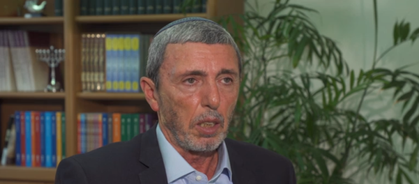 הצביעו: האם חייבים אדם דתי בראשות הבית היהודי?