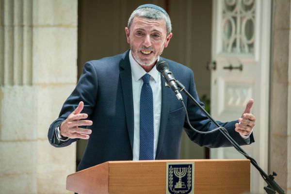 הרב רפי למנהלים: "טיפולי המרה הם דבר חמור ופסול"