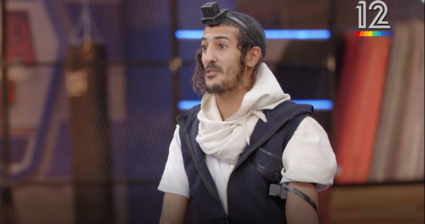 "לא מוריד תפילין": הנינג'ה שהפתיע את אסי ורותם. צפו