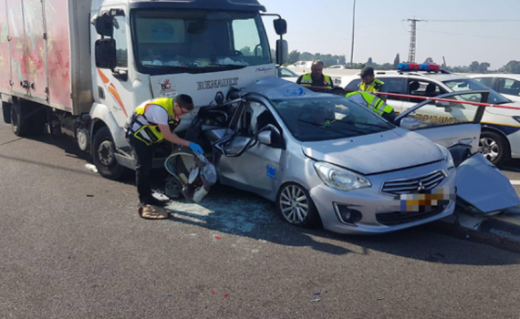 לאחר שאשתו ובנו נהרגו בתאונה- האב מת מפצעיו