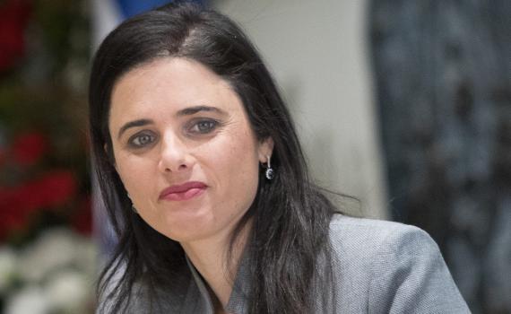 "הייתי חרשנית": איילת שקד חוזרת לבית הספר