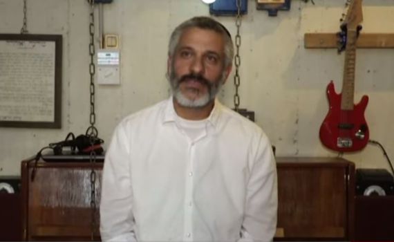 אביתר בנאי: זה הדבר שאני מתגעגע אליו מהעולם החילוני