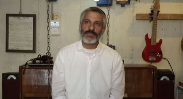 אביתר בנאי: זה הדבר שאני מתגעגע אליו מהעולם החילוני