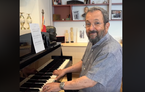 צפו: אהוד ברק שולח מסר מפתיע לעומר אדם